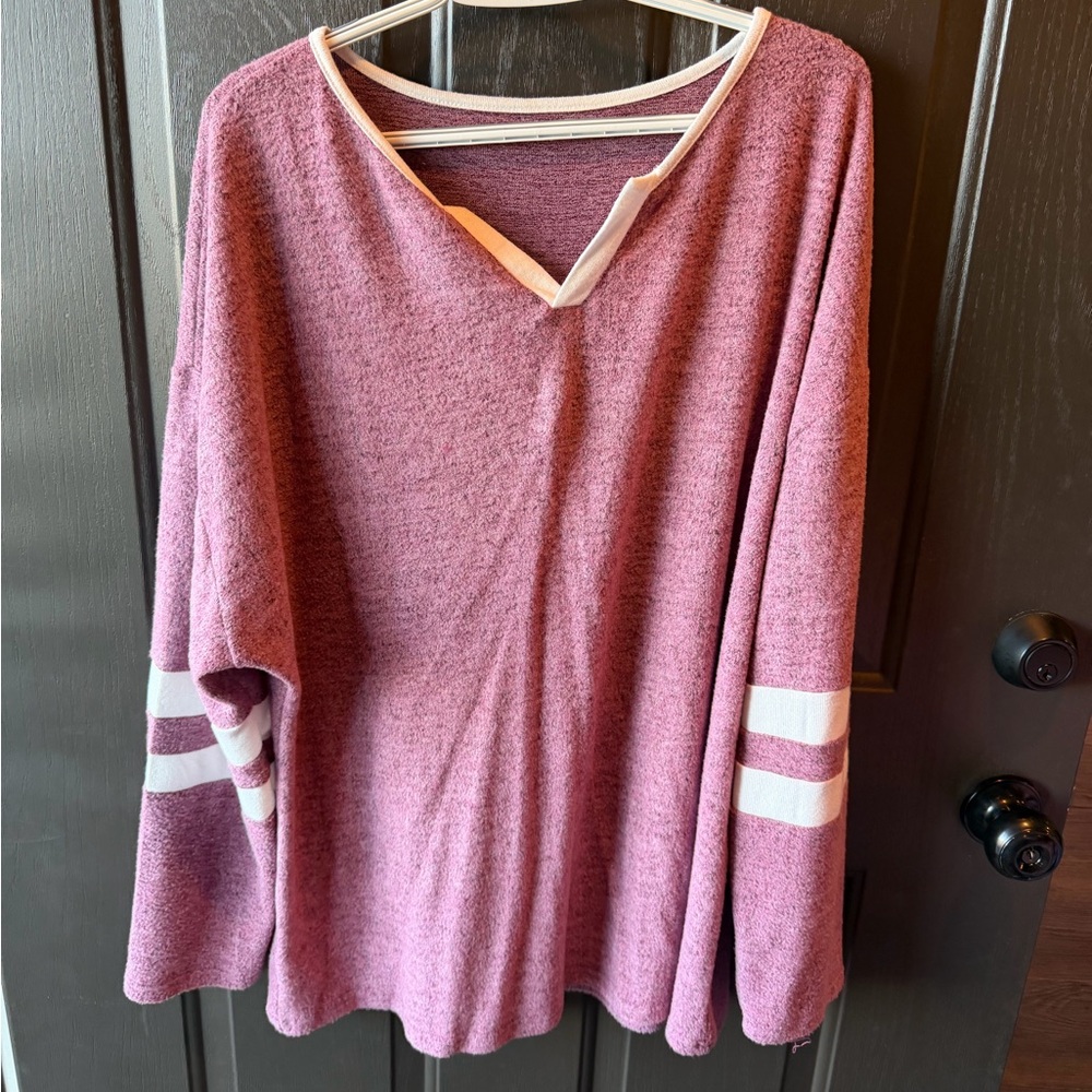 Women's V-Neck Sweater in Burgundy and Cream